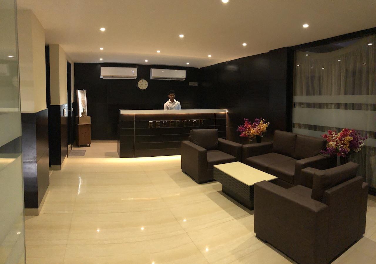 Solitaire Hotel New Delhi Luaran gambar