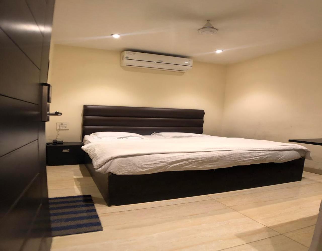 Solitaire Hotel New Delhi Bilik gambar